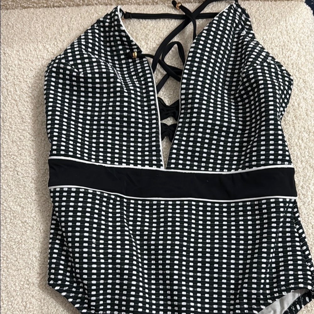 Black and White Women's swimsuit